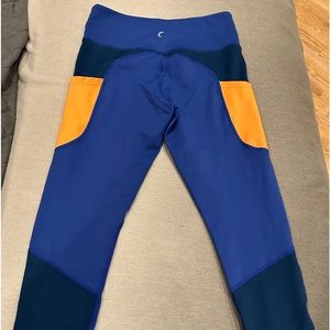 EUC 8-10 Zyia Blue and Neon Orange Light and tights with pockets